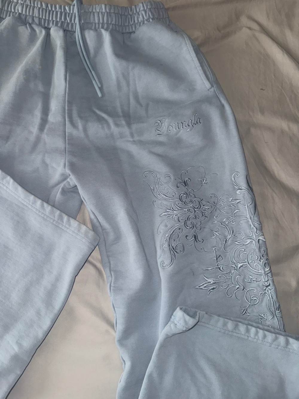 YOUNGLA sweats